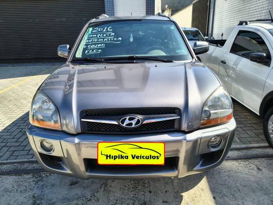 HYUNDAI TUCSON 2.0 MPFI GLS 16V 143CV 2WD FLEX 4P AUTOMÁTICO HYUNDAI TUCSON 2.0 MPFI GLS 16V 143CV 2WD FLEX 4P AUTOMÁTICO